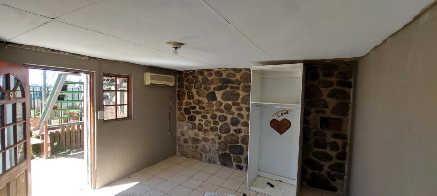 13 Bedroom Property for Sale in Bloemspruit Free State